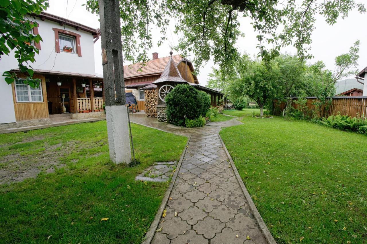 Pensiunea Casa Bianca - Bucovina Vama  Eksteriør billede