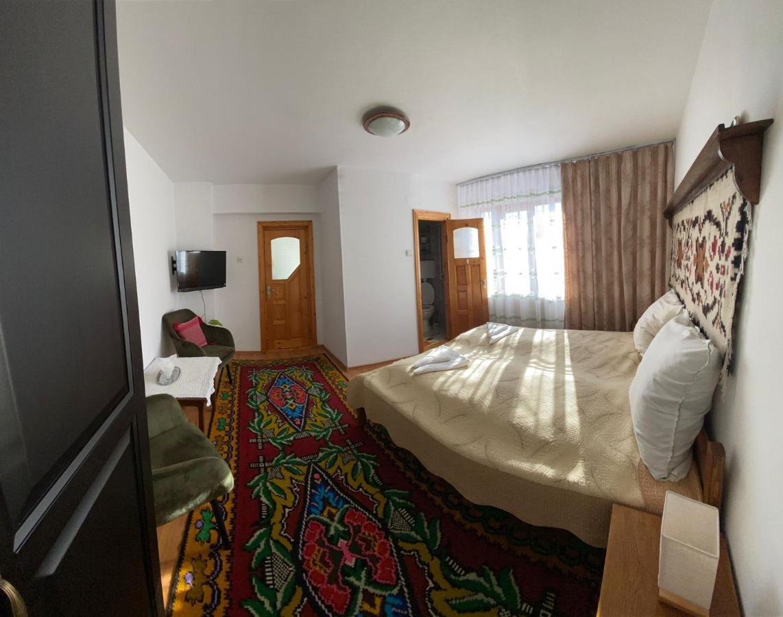 Pensiunea Casa Bianca - Bucovina Vama  Eksteriør billede