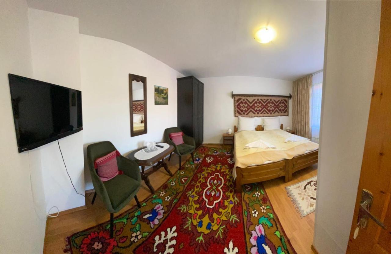 Pensiunea Casa Bianca - Bucovina Vama  Eksteriør billede