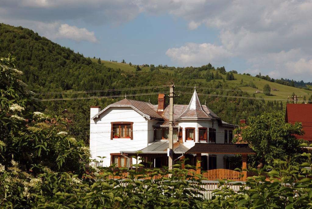 Pensiunea Casa Bianca - Bucovina Vama  Eksteriør billede